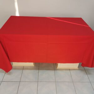 Kırmızı Kumaş Masa Örtüsü