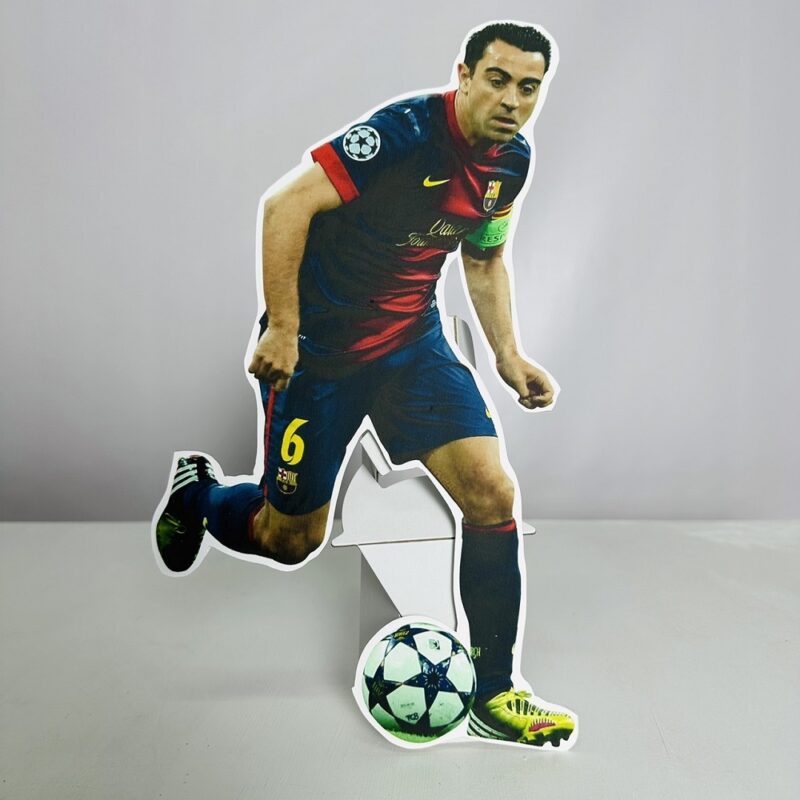 Futbol Konsept Mavili Xavi Parti Maketi – Ayaklı