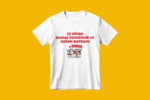 Bayrak Tutan Çocuklar 23 Nisan Baskılı Tişört