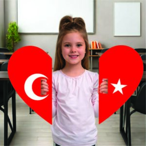 Kalp Desenli Türk Bayraklı Gösteri Plakası